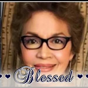 Meet your Posher, Lucy